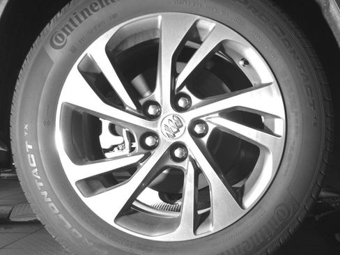 Certified 2023 Buick Envision Essence FWD image 16
