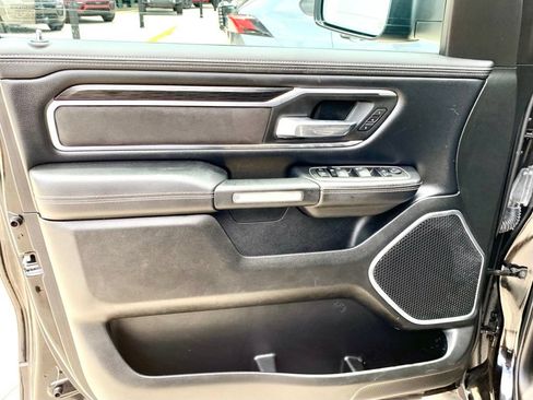 Used 2023 RAM 1500 Laramie AWD/4WD image 11