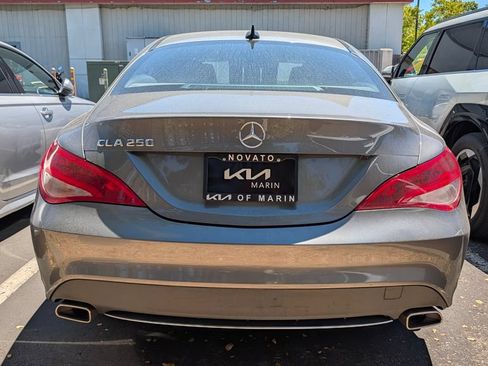 Used 2014 Mercedes-Benz CLA 250 image 3