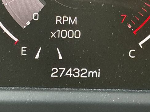 Certified 2024 GMC Acadia Denali AWD/4WD image 12