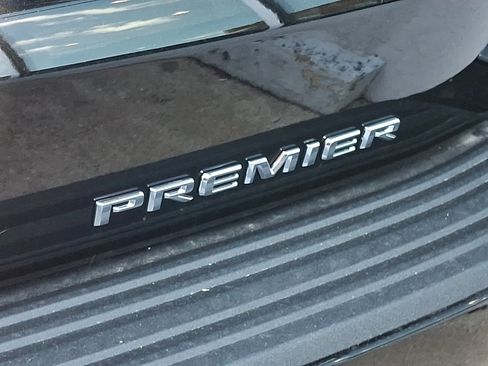 New 2026 Chevrolet Tahoe Premier w/ Sun And Tow Package AWD/4WD image 7