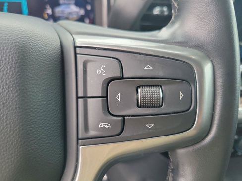 Used 2024 Chevrolet Silverado 1500 LT AWD/4WD image 27