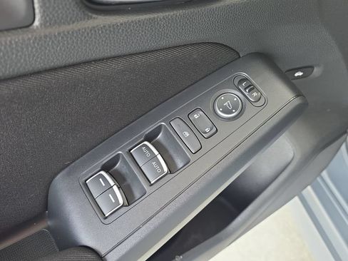Used 2025 Honda Civic Sport image 22