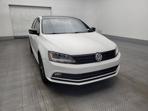 Used 2018 Volkswagen Jetta Sport image 14