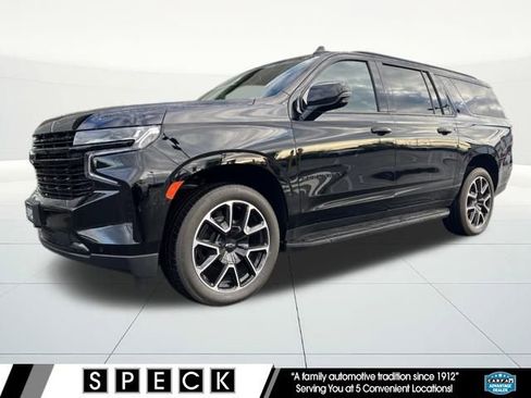 Used 2024 Chevrolet Suburban RST w/ Luxury Package image 1