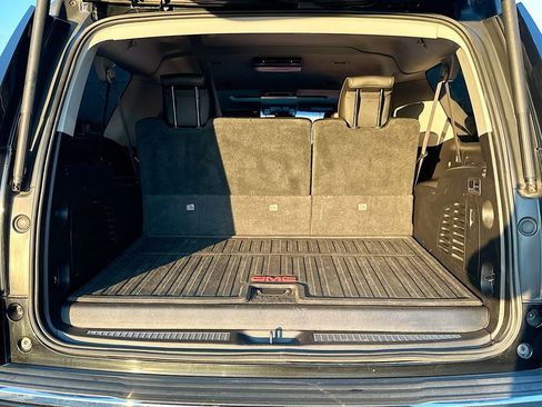 Used 2015 GMC Yukon XL Denali w/ Open Road Package image 16