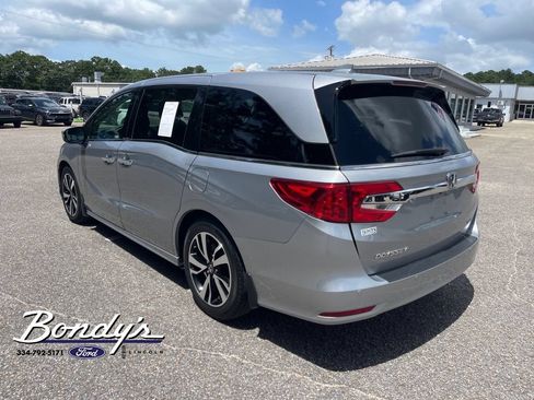 Used 2019 Honda Odyssey Elite image 12