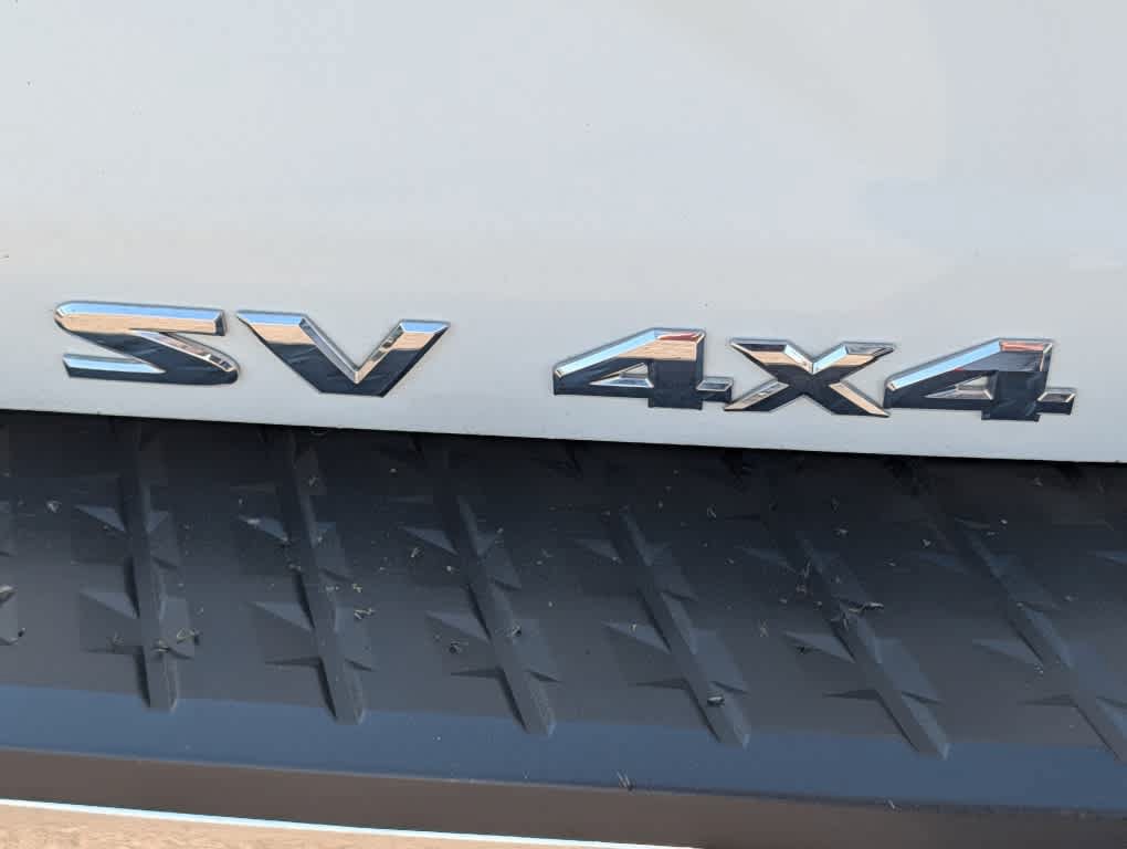 Used 2017 Nissan Titan SV AWD/4WD image 10