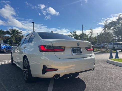 Used 2020 BMW 330i Sedan w/ Convenience Package image 18