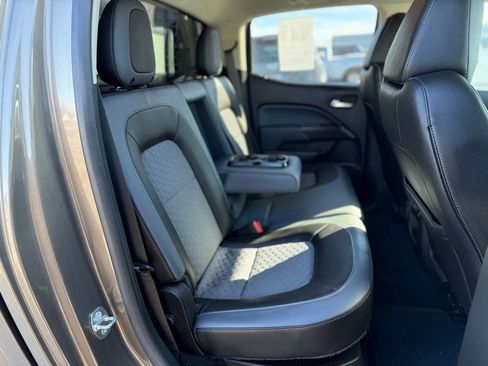 Used 2016 Chevrolet Colorado Z71 image 19