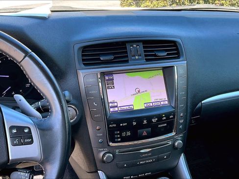 Used 2013 Lexus IS 250C w/ Luxury Pkg image 6