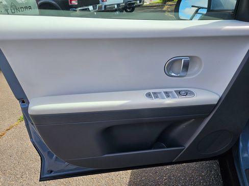 Used 2024 Hyundai Ioniq 5 SEL AWD/4WD image 9