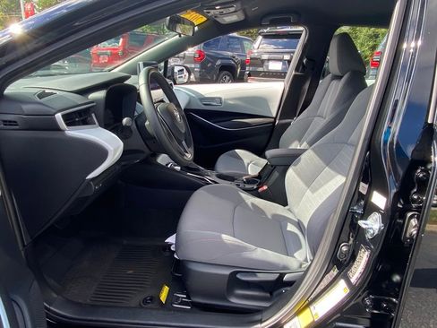 Used 2025 Toyota Corolla FX image 6