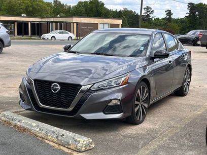 Used 2019 Nissan Altima 2.5 SR w/ SR Premium Package
