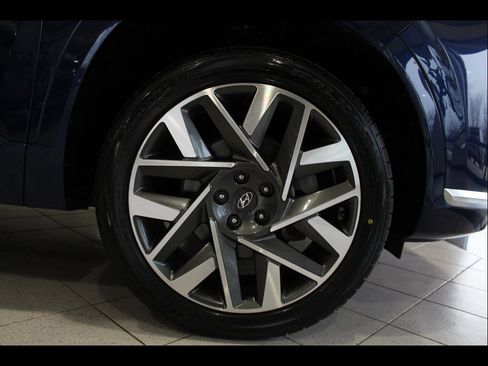 Used 2023 Hyundai Santa Fe Calligraphy w/ Cargo Package image 10