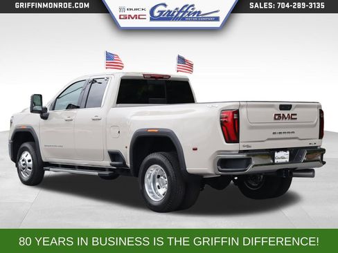 New 2026 GMC Sierra 3500 SLE w/ SLE Value Package AWD/4WD image 3