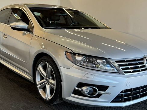 Used 2015 Volkswagen CC R-Line FWD image 4