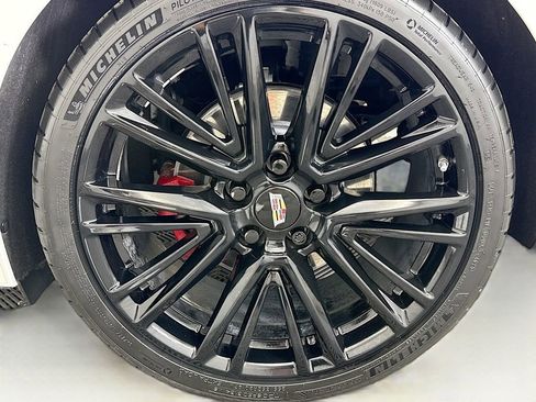 Used 2021 Cadillac CT5 V w/ Premium Package image 30