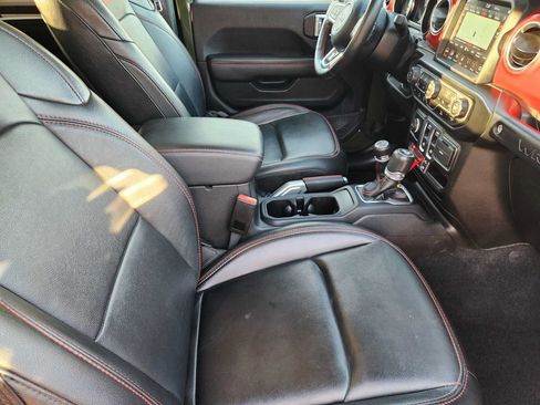 Used 2022 Jeep Wrangler Rubicon AWD/4WD image 13