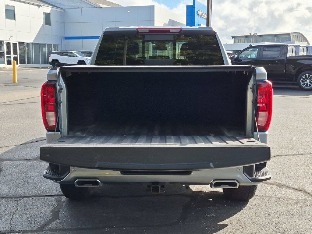 Used 2023 GMC Sierra 1500 Elevation w/ Elevation Premium Package AWD/4WD image 29