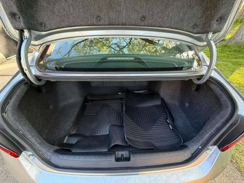 Used 2019 Honda Accord Touring image 26