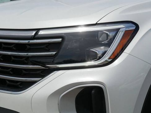 Certified 2026 Volkswagen Atlas SE AWD/4WD image 10