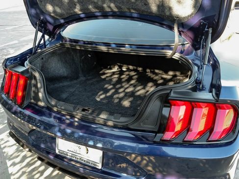 Used 2019 Ford Mustang GT Premium image 38