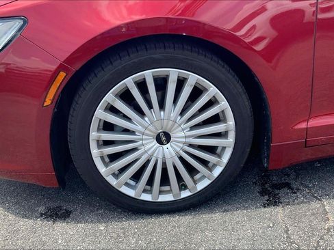 Used 2017 Lincoln MKZ Reserve w/ Climate Package AWD/4WD image 9