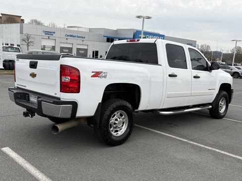 Used 2007 Chevrolet Silverado 2500 LT w/ 1LT Convenience Package image 5