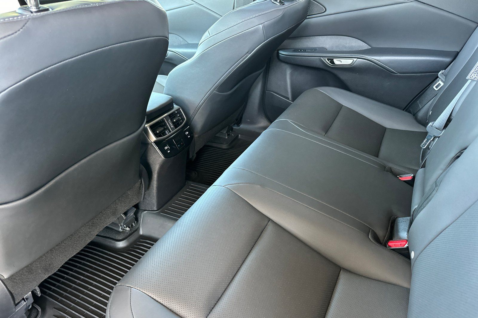 Used 2025 Lexus RX 350h w/ Convenience Package AWD/4WD image 12