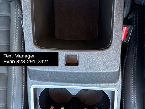 Used 2022 Mitsubishi Outlander SEL Black Edition FWD image 28