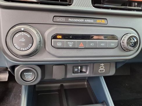 New 2026 Ford Maverick Lariat w/ 4K Tow Package AWD/4WD image 17