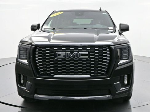Used 2023 GMC Yukon XL Denali Ultimate w/ LPO, Floor Liner Package image 2