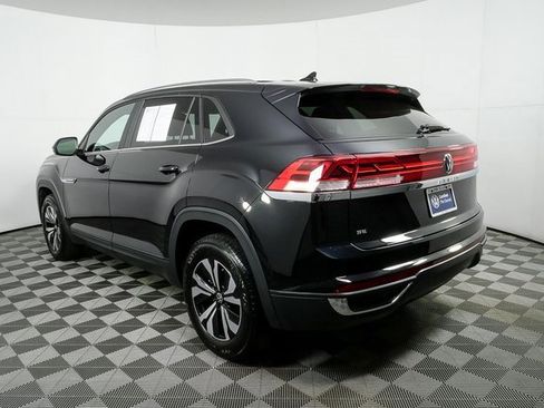 Certified 2024 Volkswagen Atlas Cross Sport SE image 5