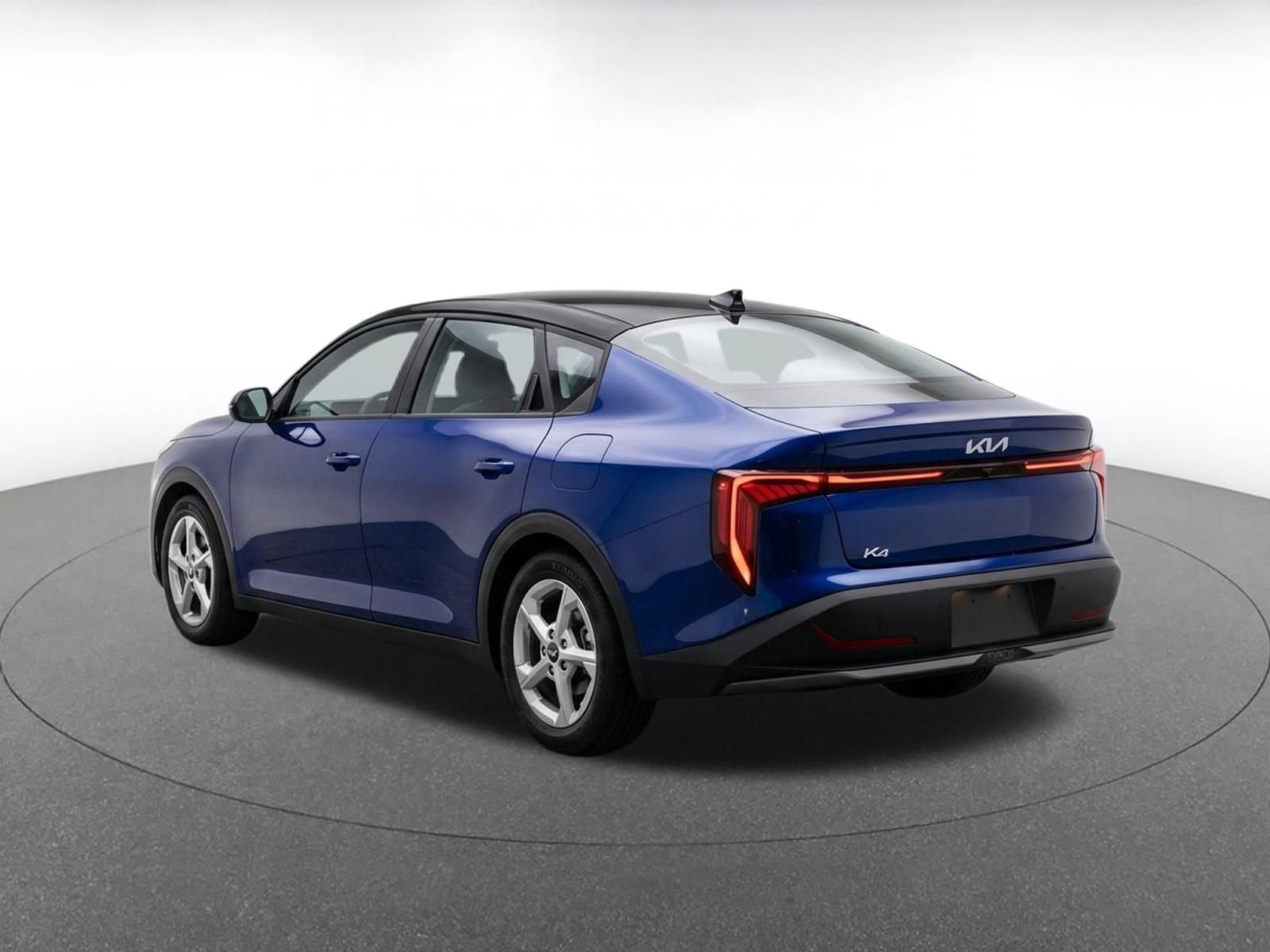 Used 2026 Kia K4 FWD image 6