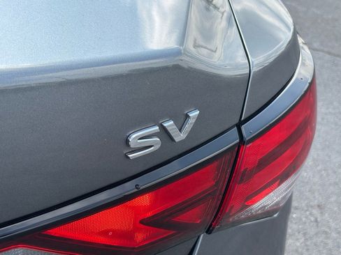Used 2020 Nissan Sentra SV w/ Electronics Package FWD image 6