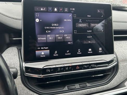 Used 2022 Jeep Compass Latitude image 13