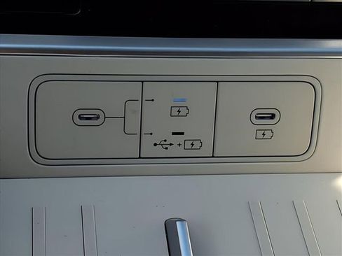 New 2026 Hyundai Santa Fe SE image 19