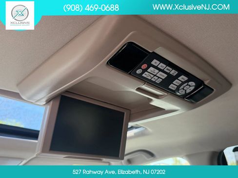 Used 2018 Honda Pilot Touring image 29