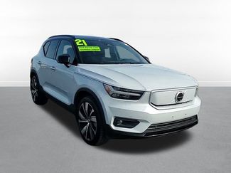 Used 2021 Volvo XC40 P8 Recharge w/ Advanced Package video 3