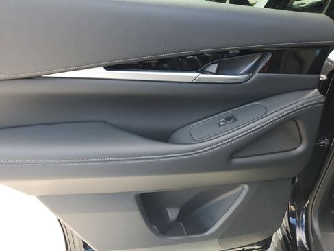 Used 2025 INFINITI QX60 Pure image 28