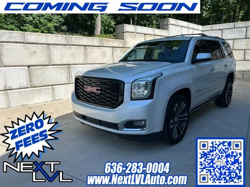 Used 2019 GMC Yukon Denali w/ Denali Ultimate Package AWD/4WD image 1