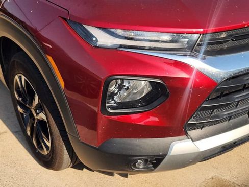 Used 2023 Chevrolet TrailBlazer LT FWD image 5