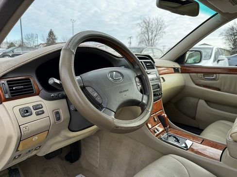 Used 2005 Lexus LS 430 image 10