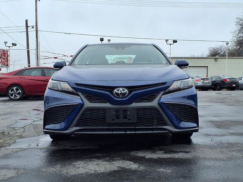 Used 2023 Toyota Camry SE w/ Cold Weather Package image 24