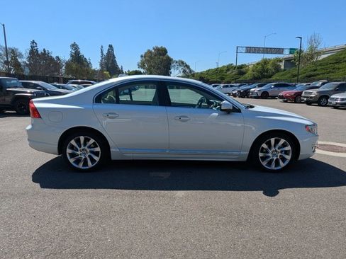 Used 2015 Volvo S80 T5 image 3