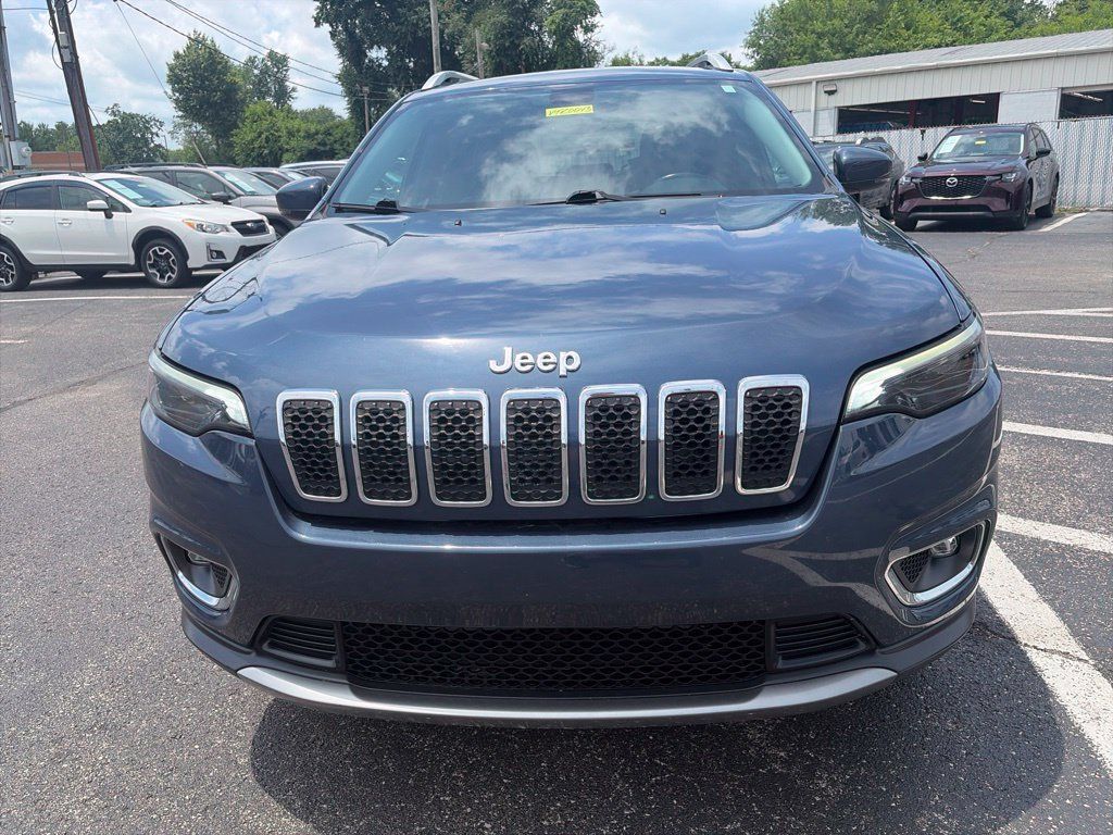 Used 2020 Jeep Cherokee Limited AWD/4WD image 2