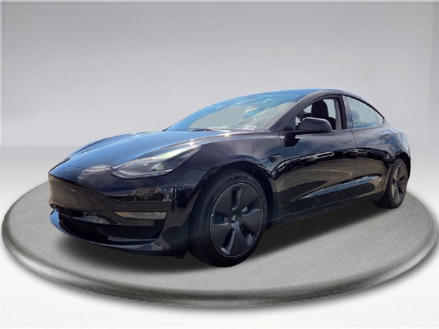 Used 2023 Tesla Model 3 Standard Range RWD image 18