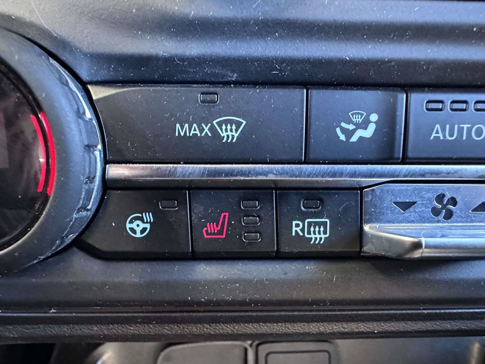 Used 2023 Ford Bronco Wildtrak AWD/4WD image 24