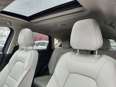 Certified 2025 MAZDA CX-5 AWD 2.5 S w/ Preferred Package image 13